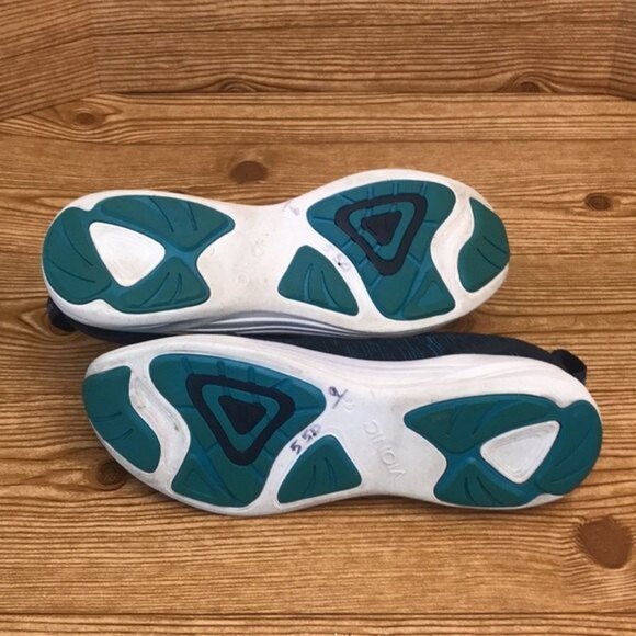 Vionic Agile Fyn Navy blue shoes size 9 - Picture 9 of 10